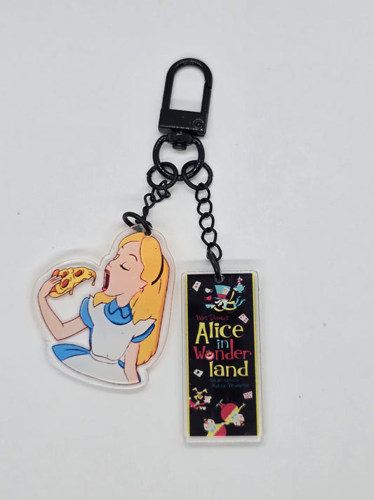 Alice pizza key chain